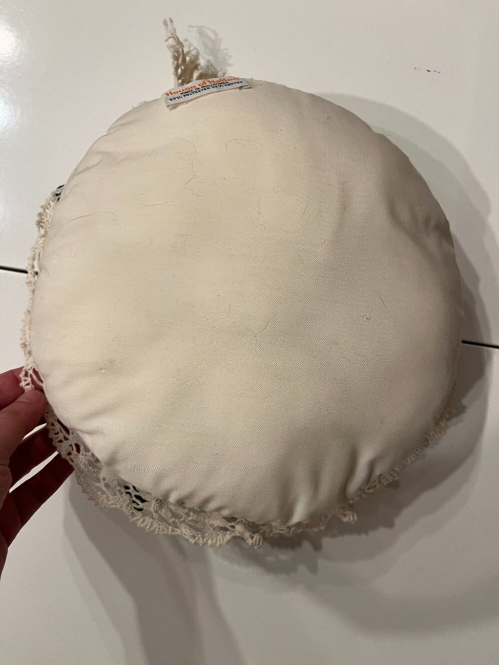LIST AFTER AUCTION - House of Hatten Vintage 3D Rose Floral Decor Pillow (RARE) - Picture 8 of 14